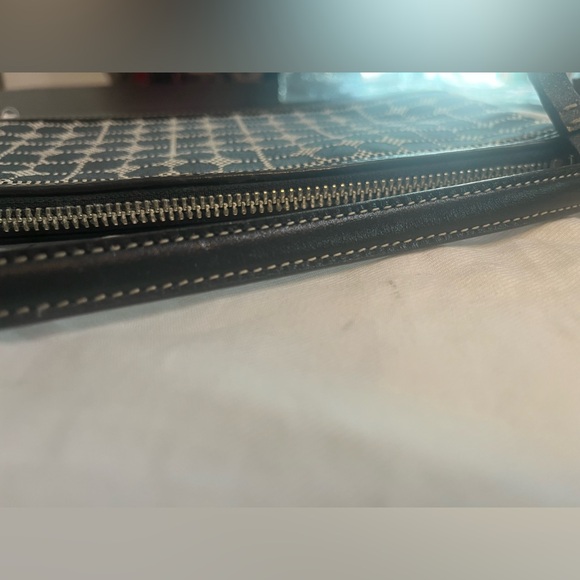 Kate Spade ♠️ Dot Noelle Purse in excellent condition w/dust cover - Vintage - Picture 4 of 10